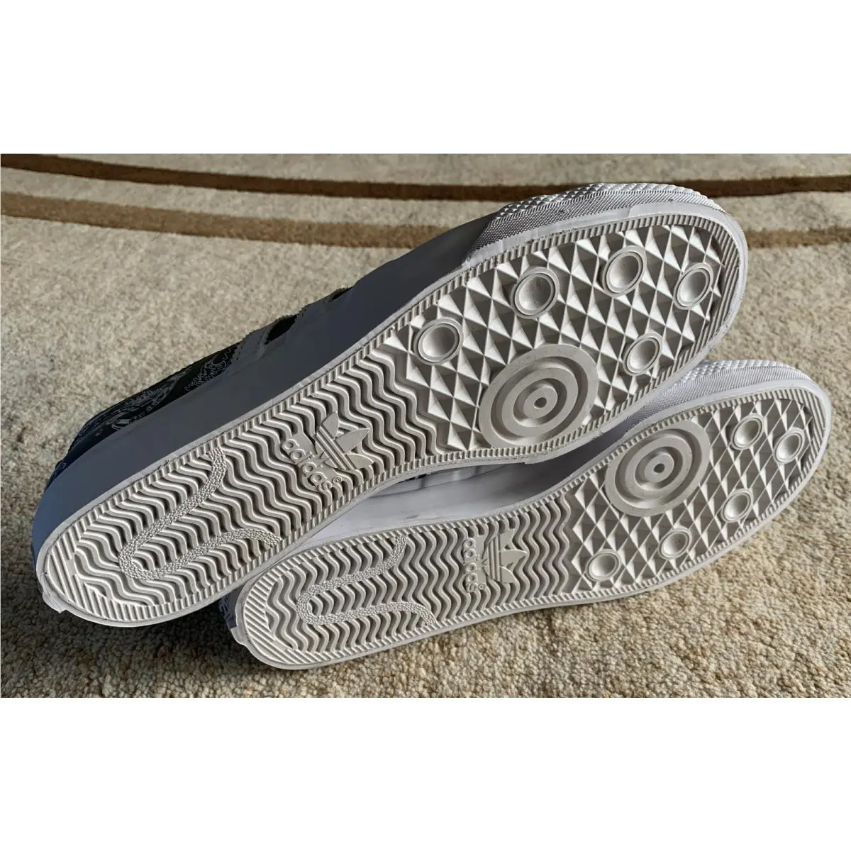 Adidas shoes - adidas Originals - Originals - FW9590 - Black, Manufacturer: Black/White 3