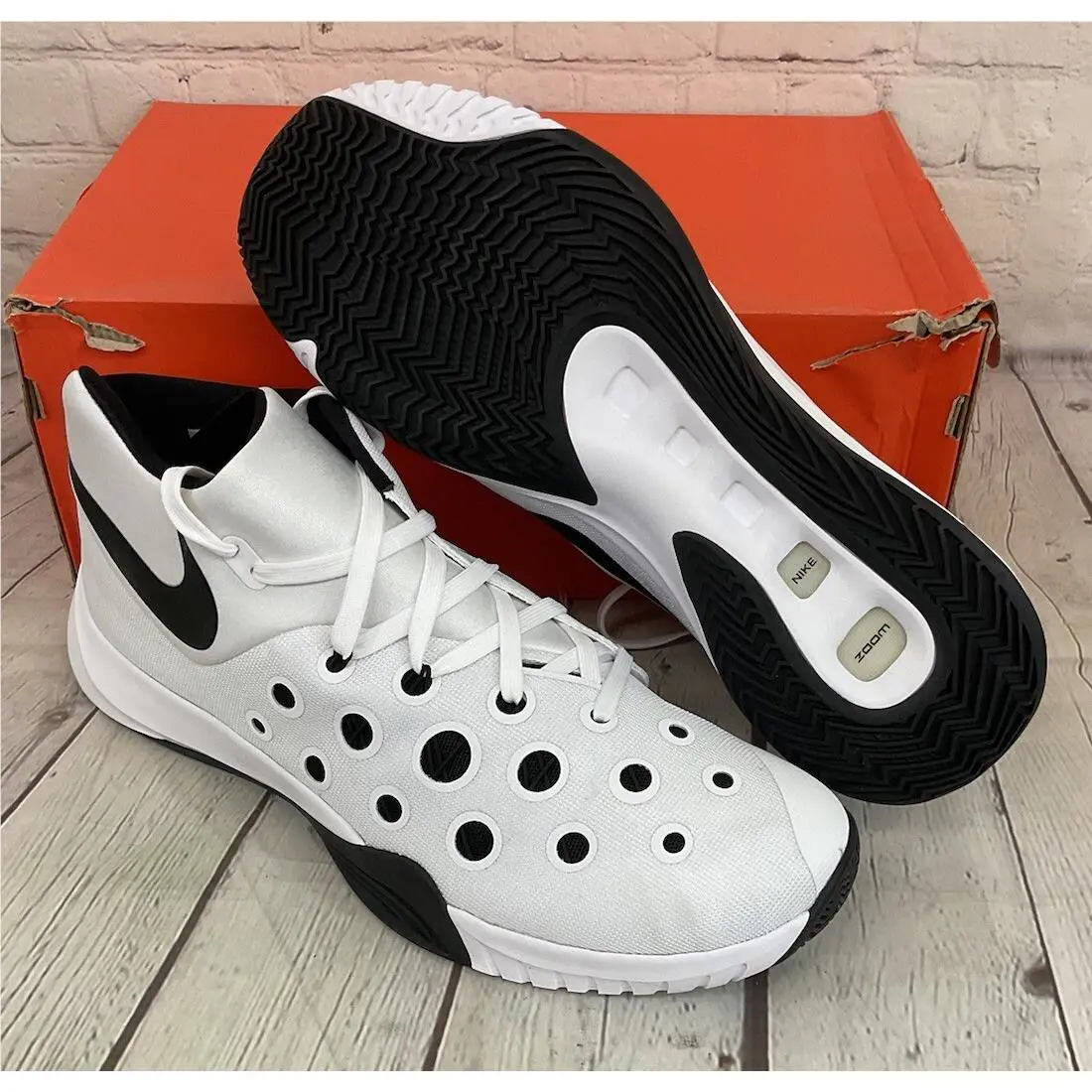 Nike shoes - Nike Zoom HyperQuickness - Zoom HyperQuickness - 749883 100 - White (UPC: 091201844784) 0