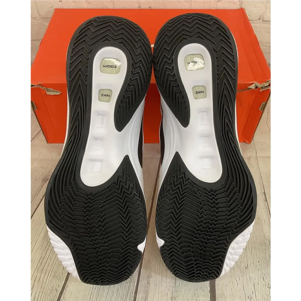 Nike shoes - Nike Zoom HyperQuickness - Zoom HyperQuickness - 749883 100 - White (UPC: 091201844784) 8