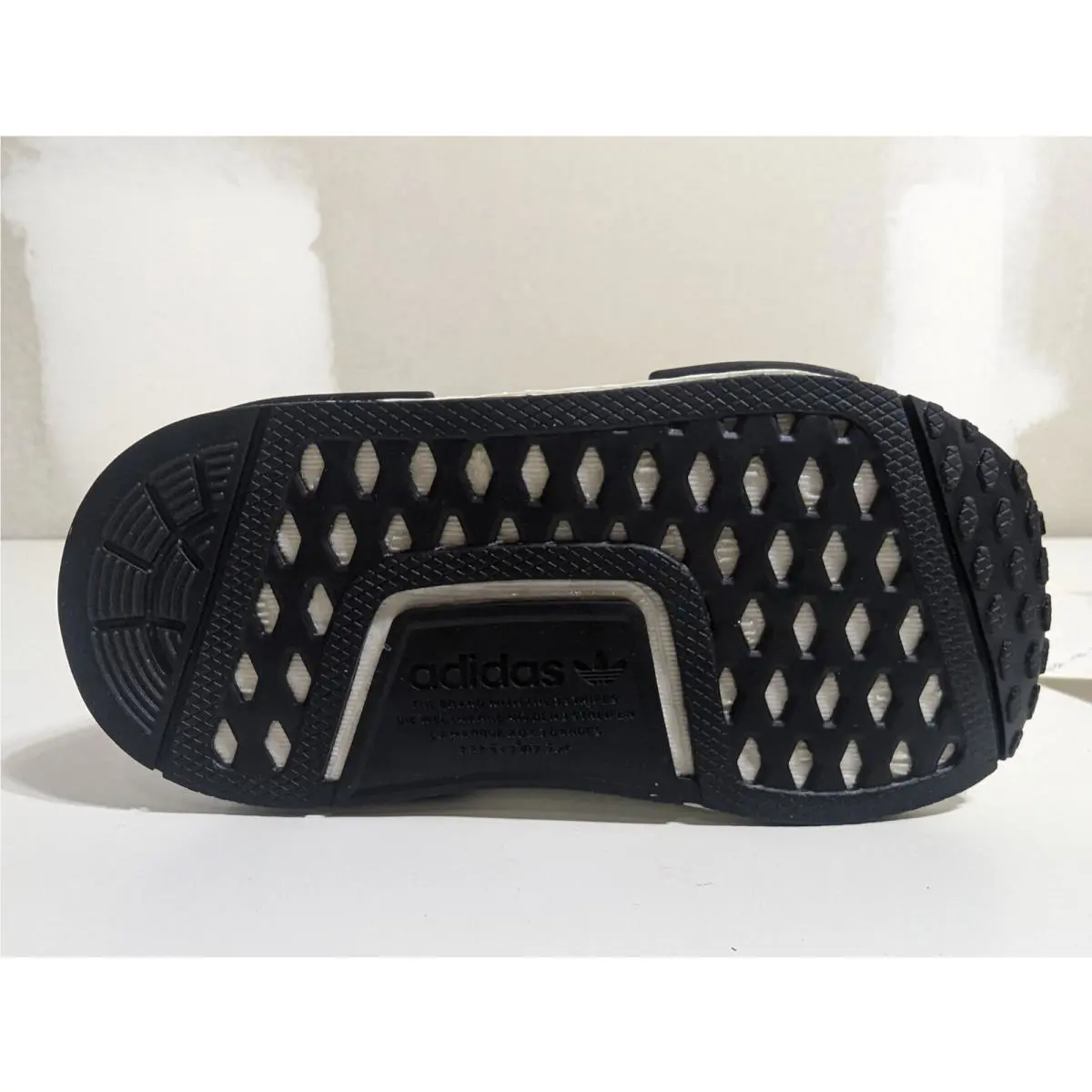 Adidas shoes - h02345 - h02345 - Core Black-White 2