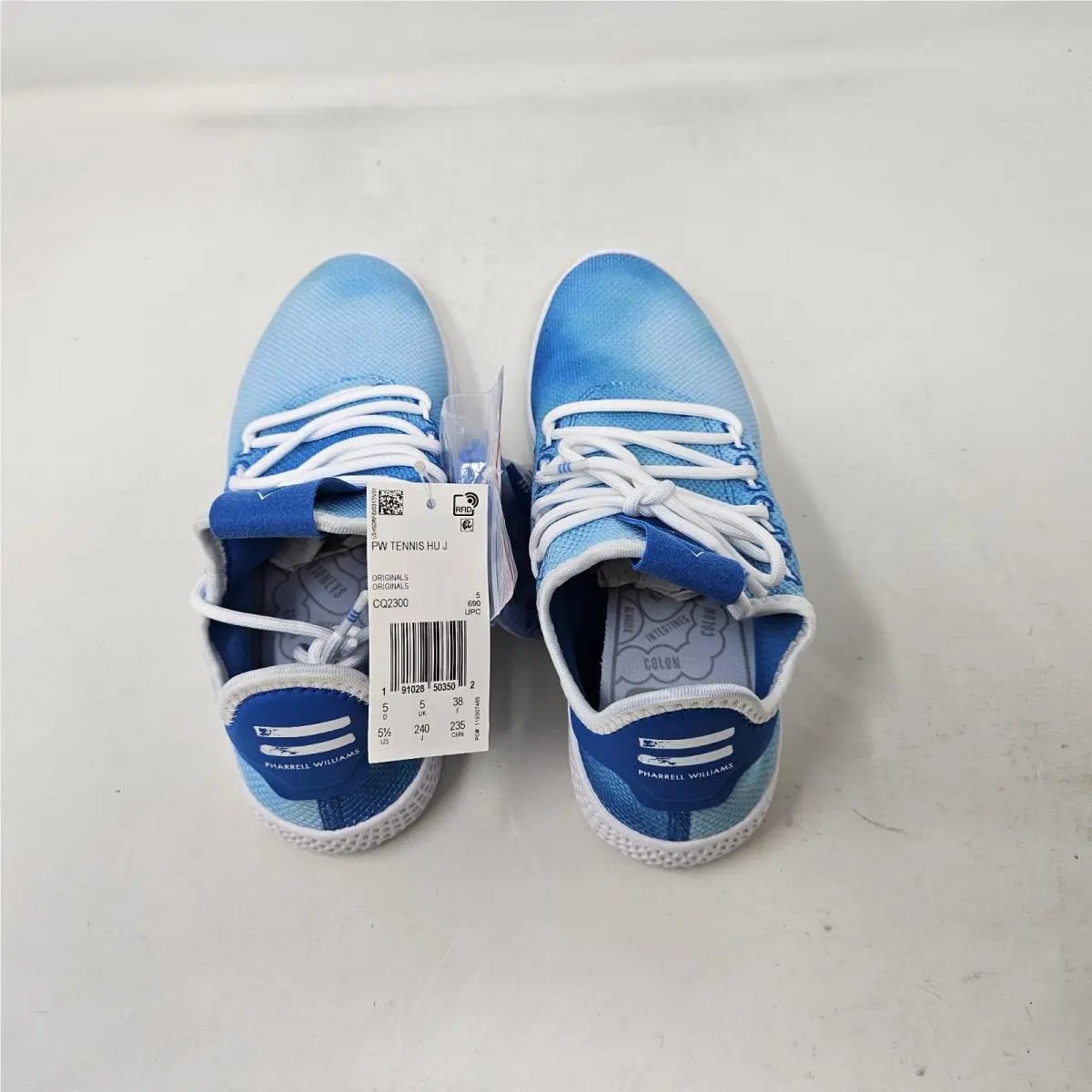 Adidas shoes - Pharrell Williams Hu - Pharrell Williams - CQ2300 - Blue 3