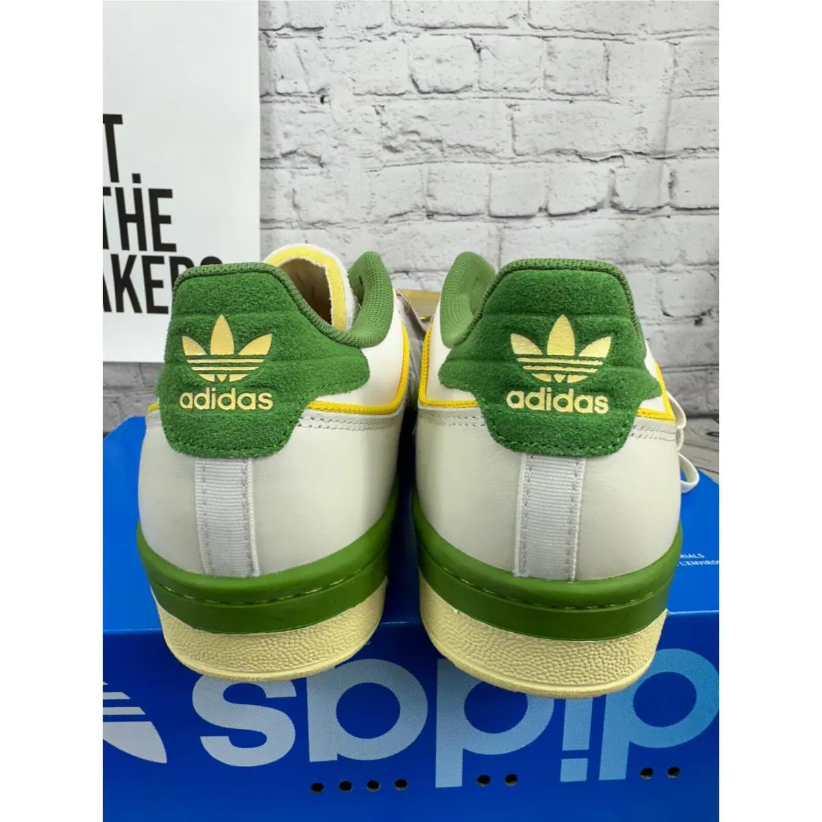 Adidas shoes - Green 2