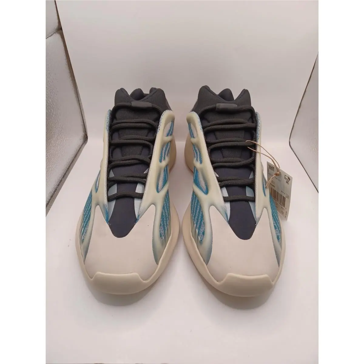 Yeezy 700 V3 Mens Sneakers In Kyanite Size 12 US GY0260 by Adidas