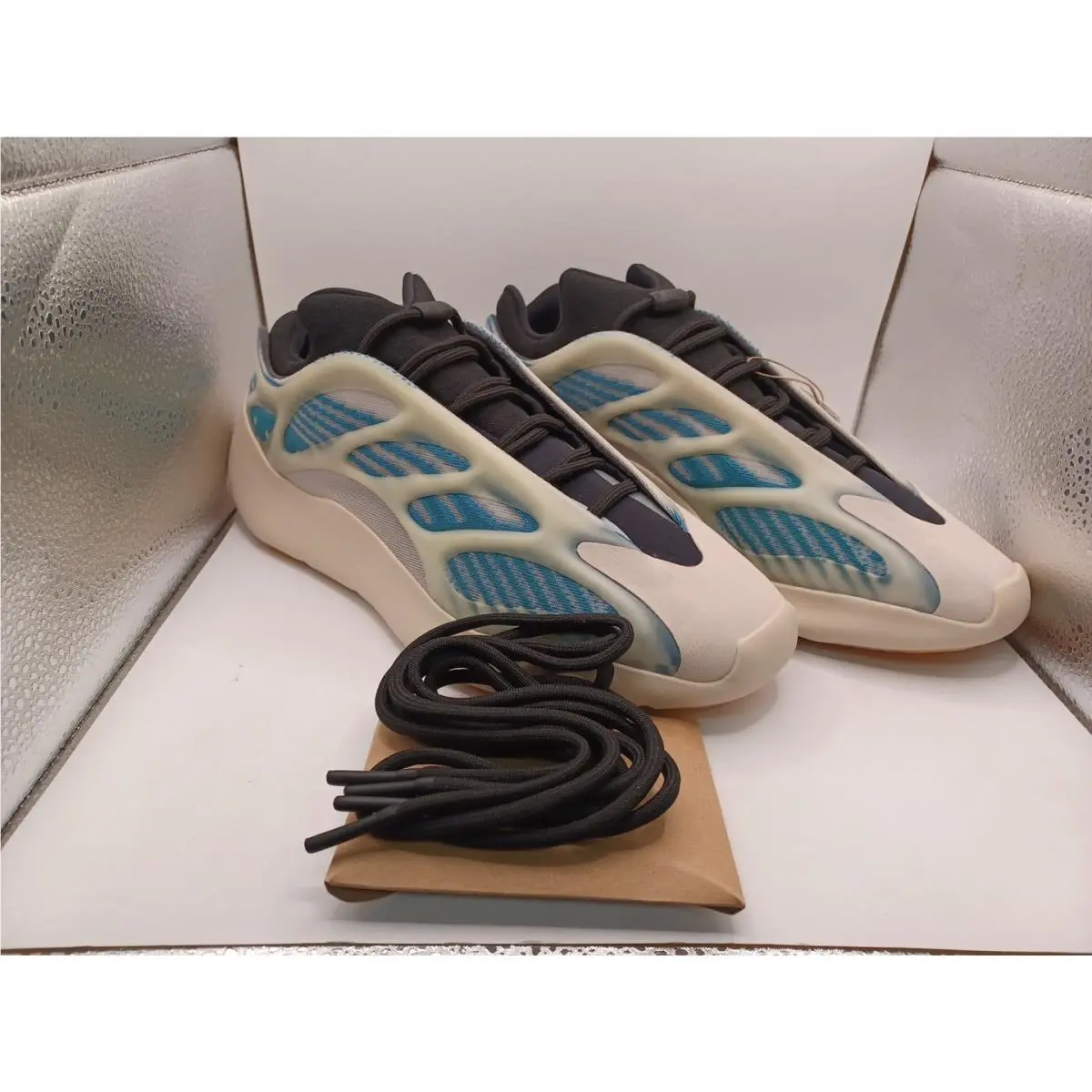 Adidas shoes - adidas Yeezy 700 V3 - Yeezy - GY0260 - Multicolor 13