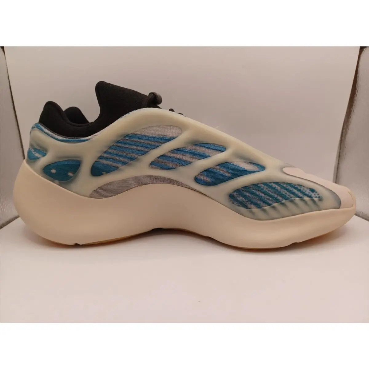 Adidas shoes - adidas Yeezy 700 V3 - Yeezy - GY0260 - Multicolor 2