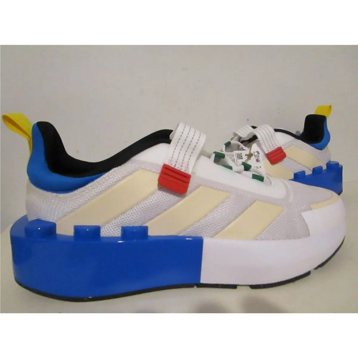 Adidas shoes - Multicolor (UPC: 195748997849) 1