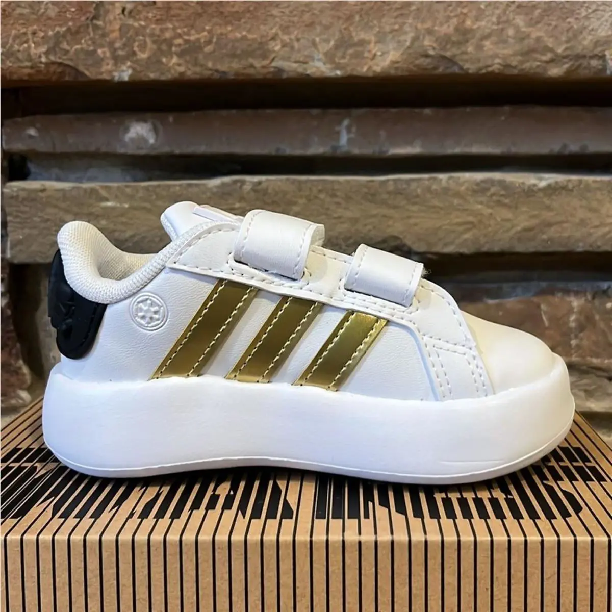 Adidas shoes - White 4