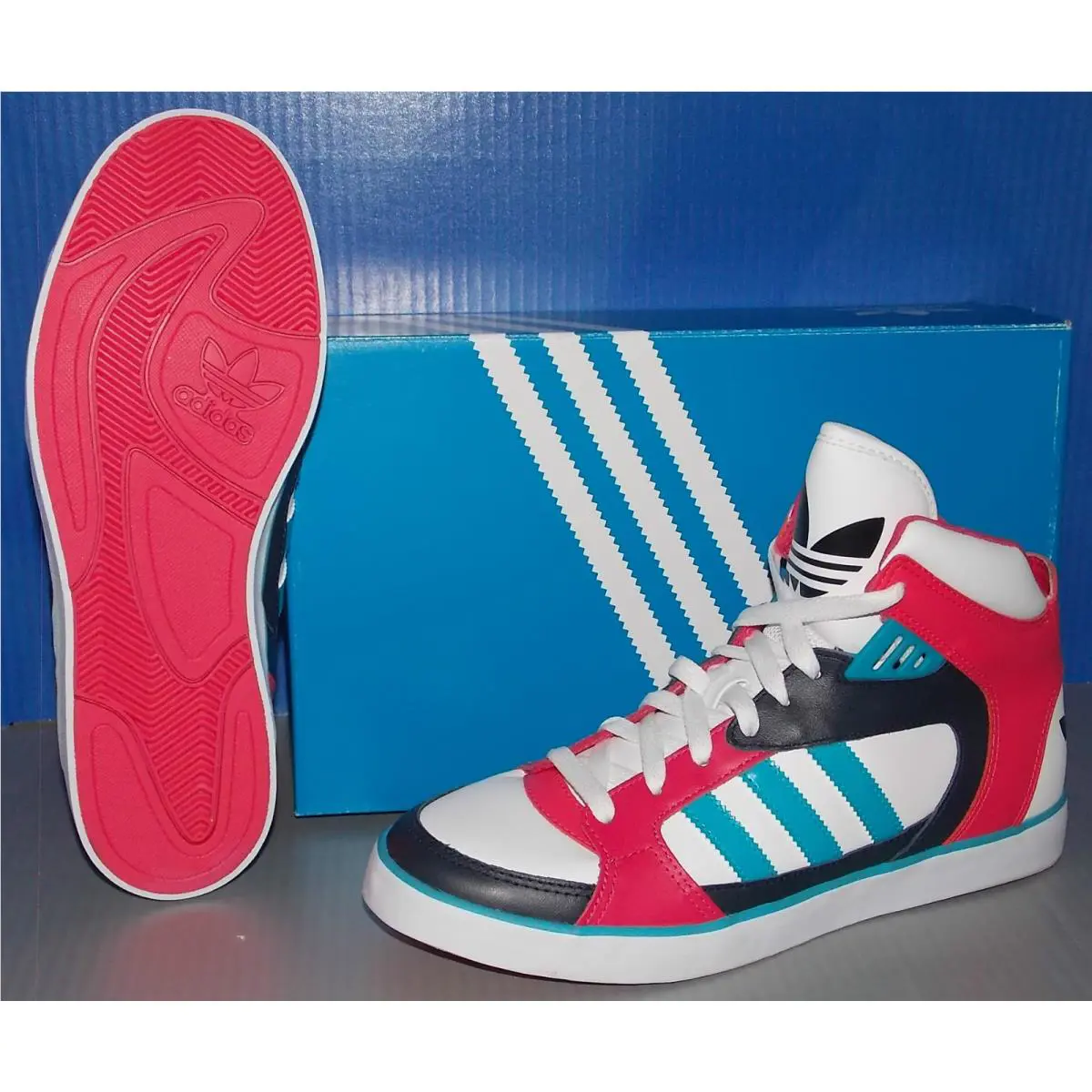 Adidas shoes - White (UPC: 886833558655) 0