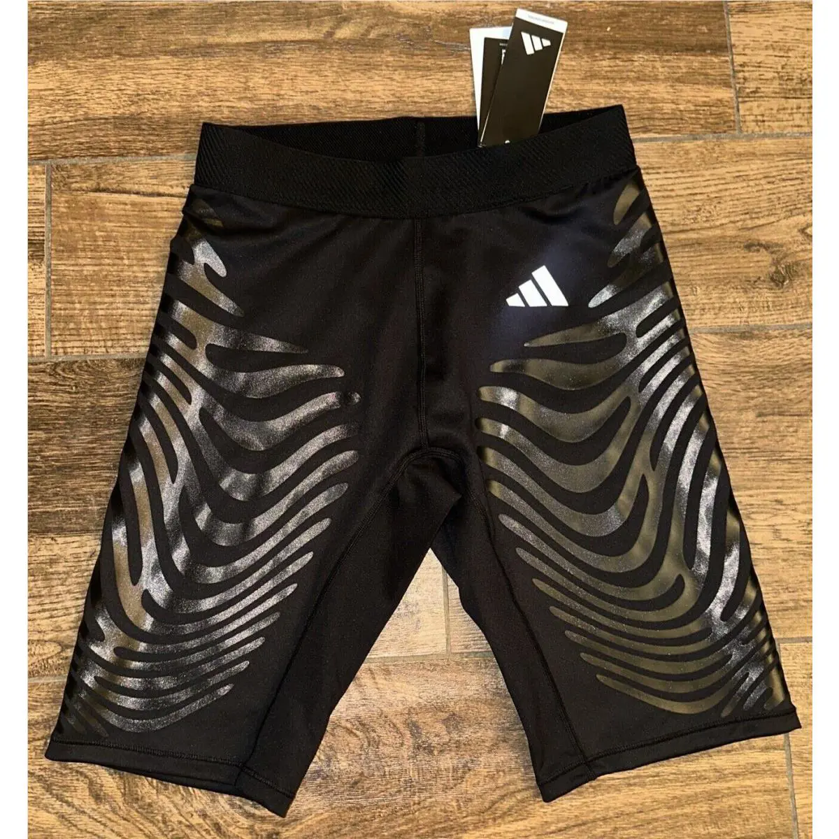 Adidas clothing - Black (UPC: 196475123822) 5