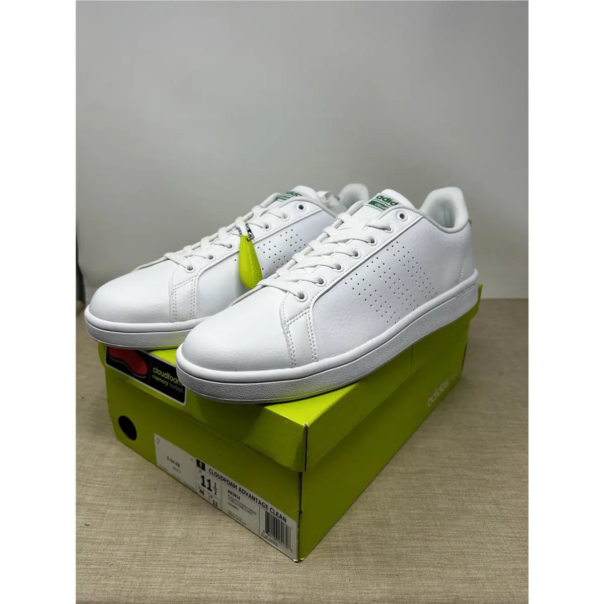 Adidas Cloudfoam Advantage Clean White Leather Sneakers AW3914 Men’s Size 11.5