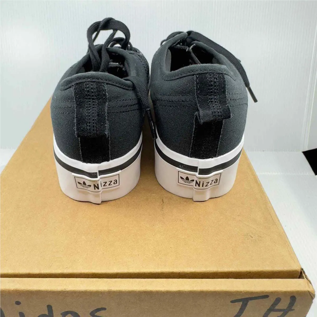 Adidas shoes - Black 3