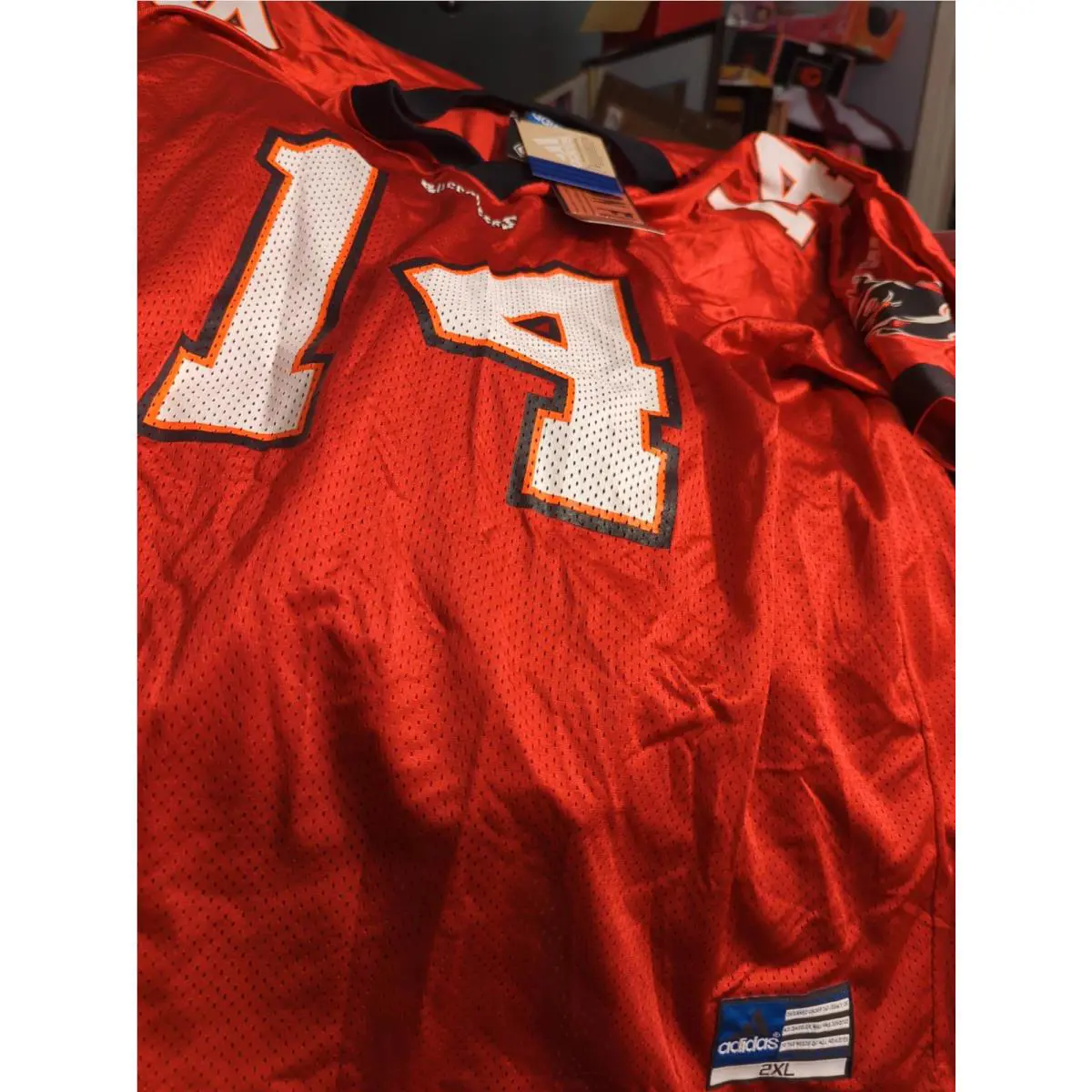 New/tags Tampa Bay Buccaneers Jersey Men`s 2XLarge Red Adidas Brad Johnson