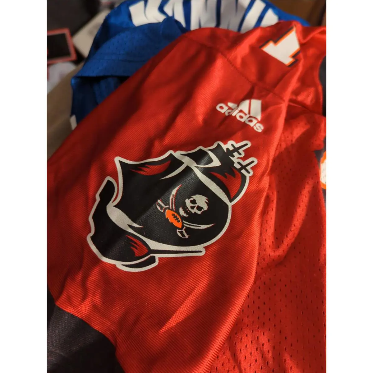 Adidas clothing - Adidas Team - Team - 5663 - Red 11