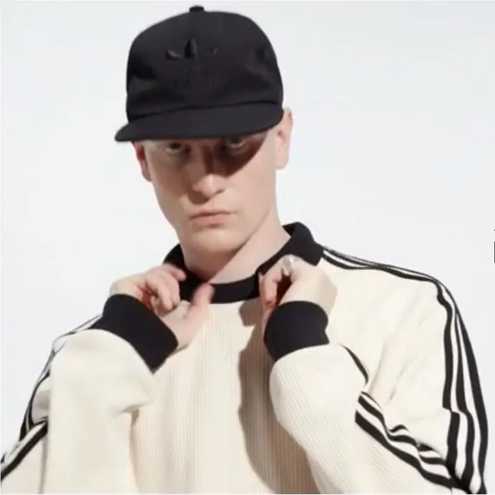 Adidas clothing - Wonder White 10