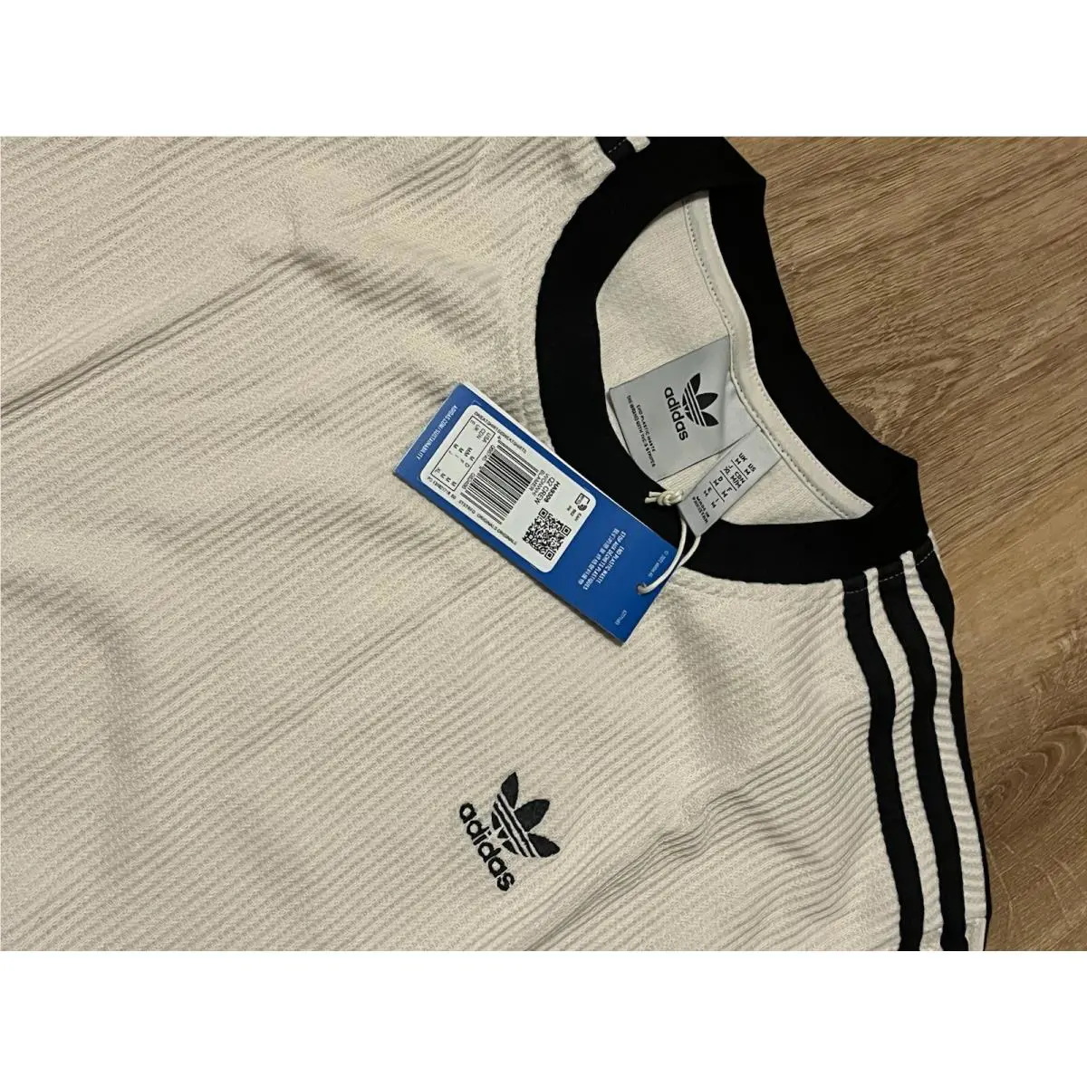 Adidas clothing - Wonder White 7