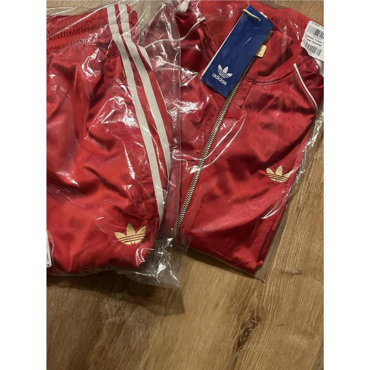 Adidas clothing - Red 11