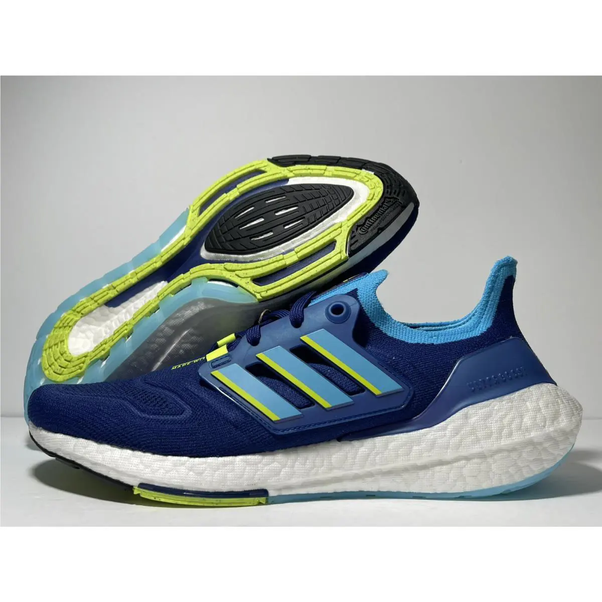 Adidas Ultraboost 22 Running Sneakers Blue Men`s Size 10 US GX9333