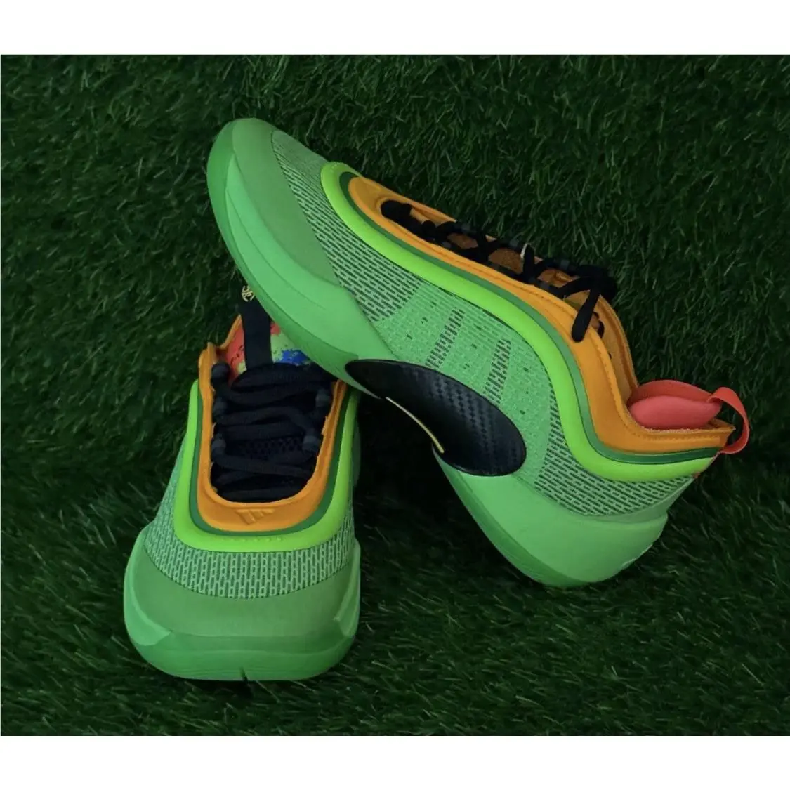 Adidas shoes - adidas D.O.N. Issue #6 - Issue - IG9089 - Green 1