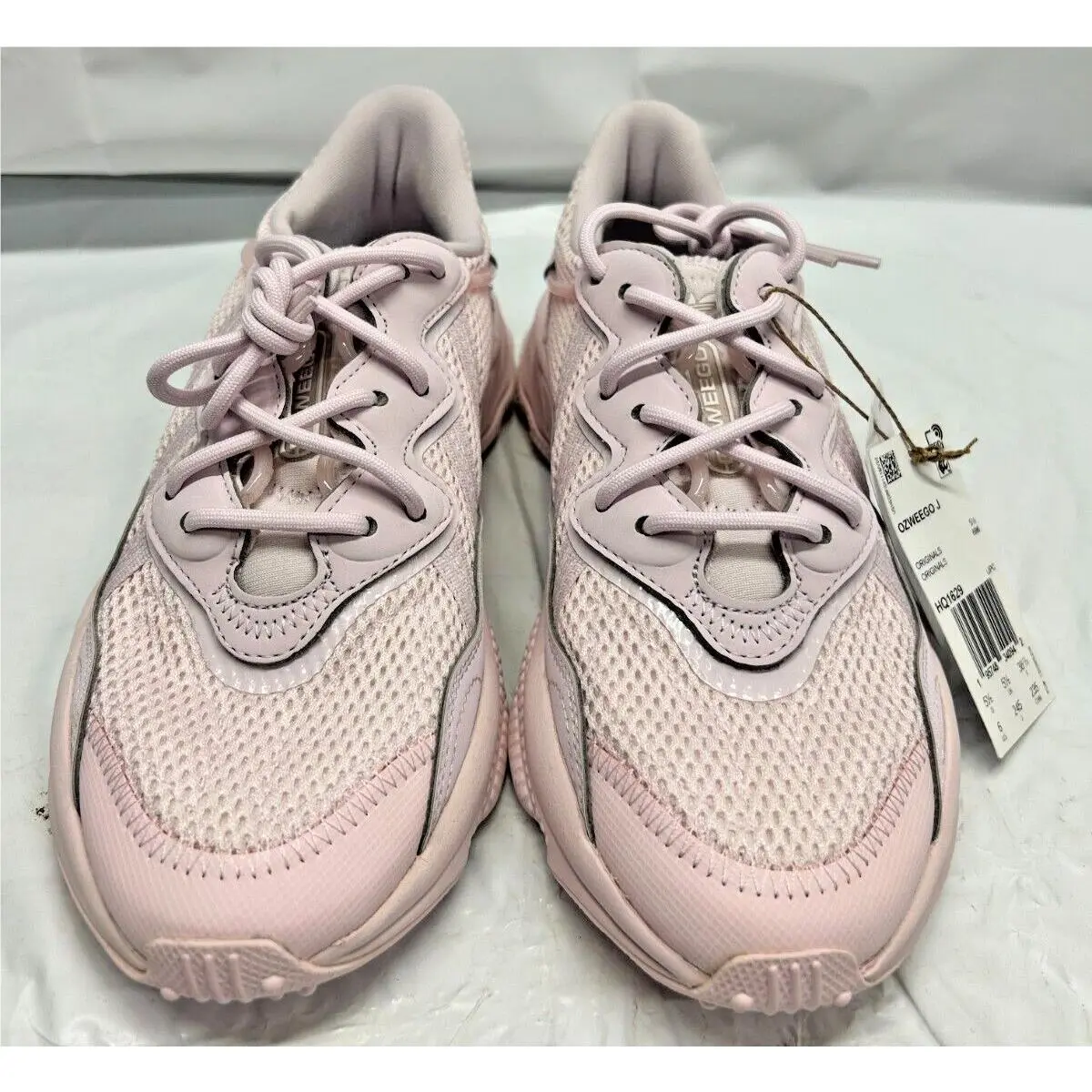 Adidas Light Pink Ozweegoj Tennis Shoes Size 6