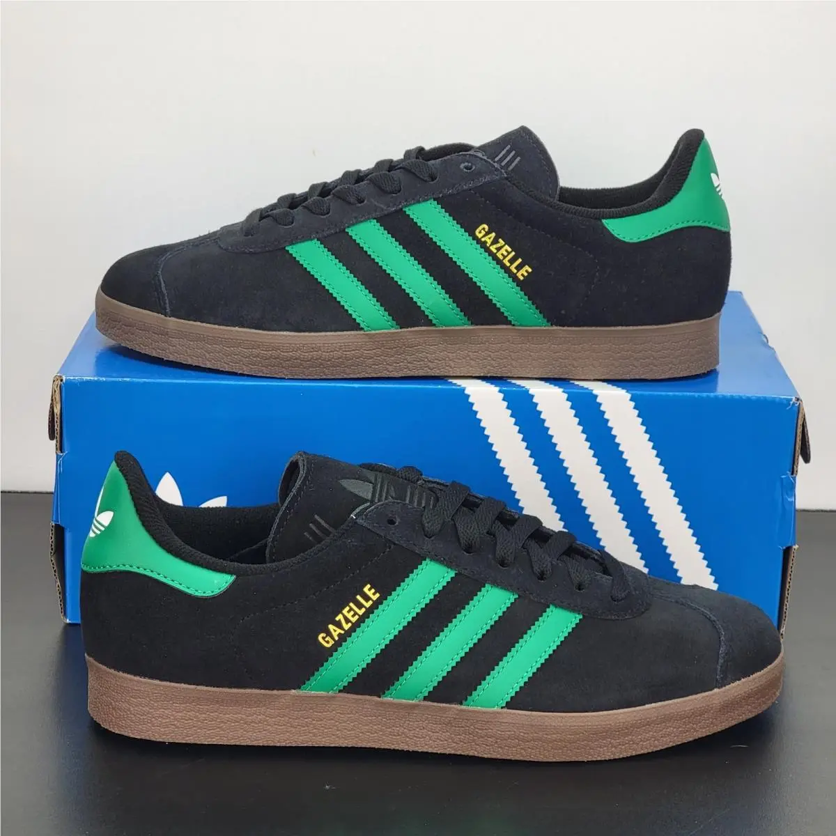 Adidas Gazelle Men`s Size 8.5 Shoes Black Green Athletic Casual Sneakers