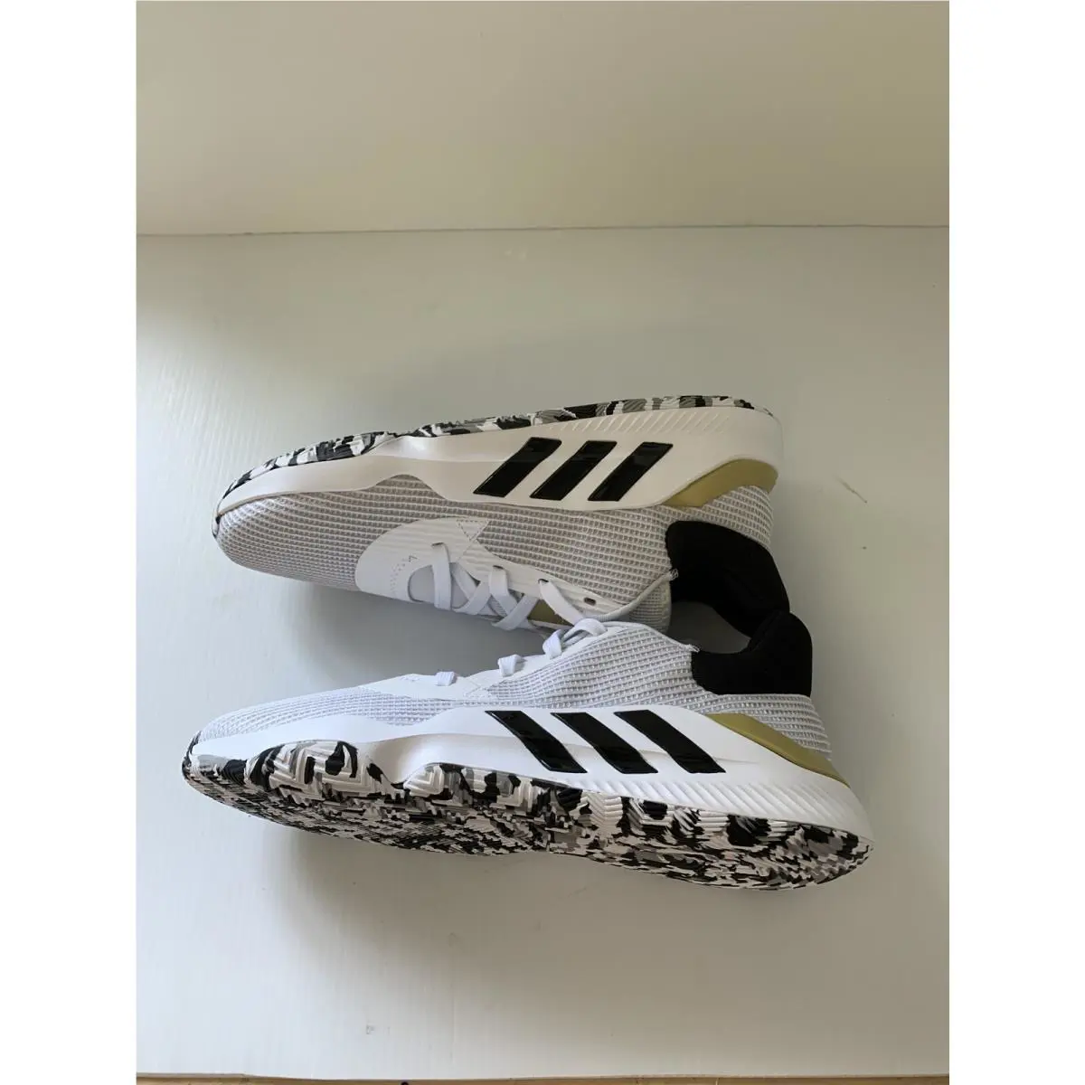 Adidas shoes - White 7