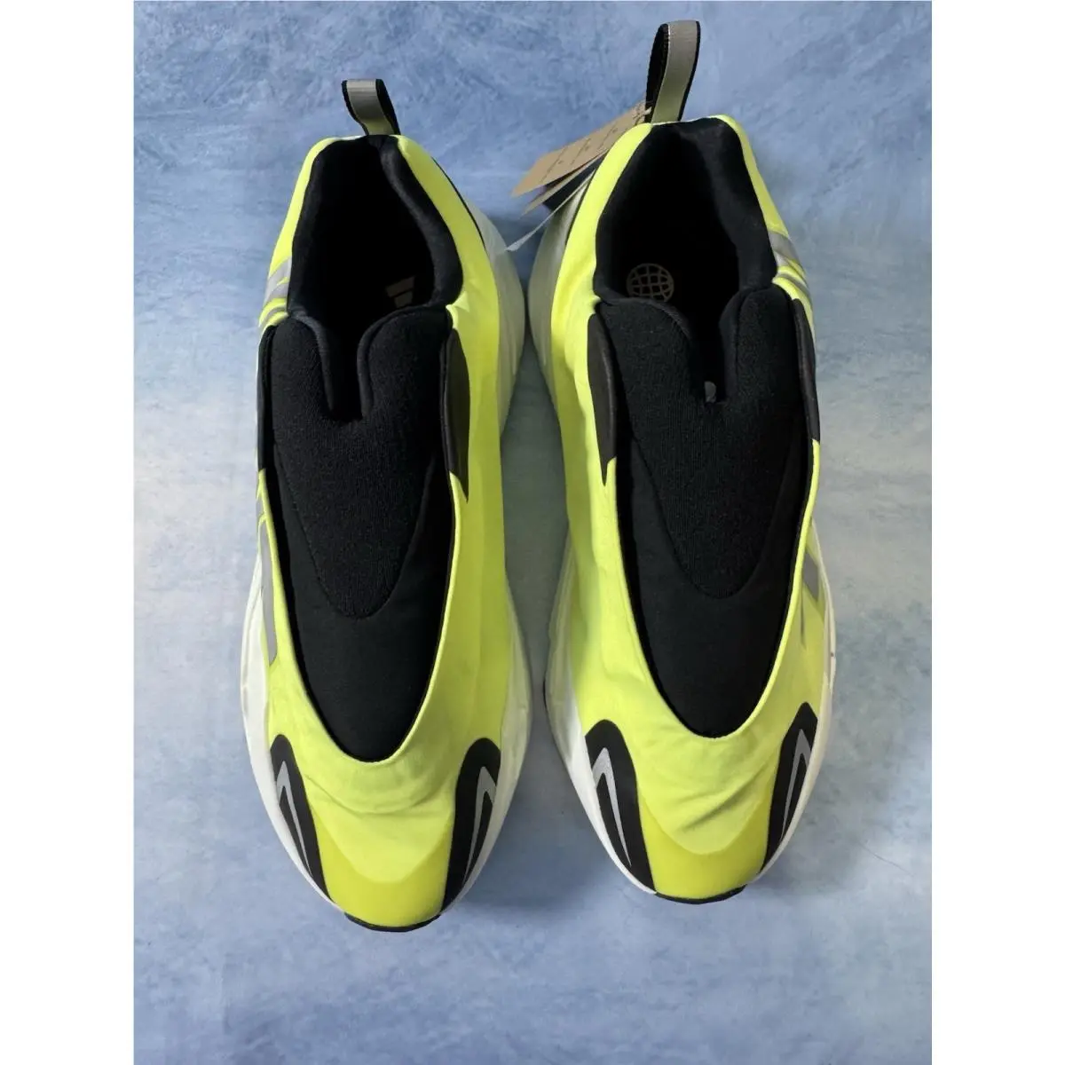 Adidas shoes - adidas Yeezy 700 - Yeezy - GY2055 - Metallic 1