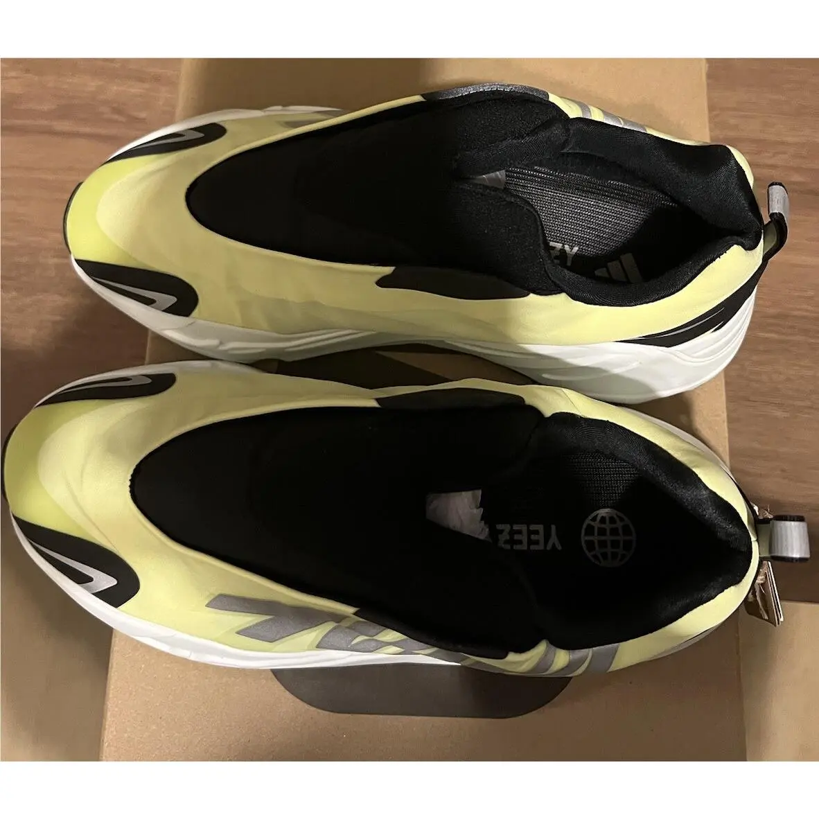 Adidas shoes - adidas Yeezy 700 - Yeezy - GY2055 - Metallic 3