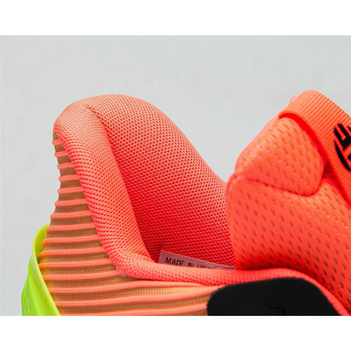 Adidas shoes - core black/signal coral/dash grey - EF9890 4
