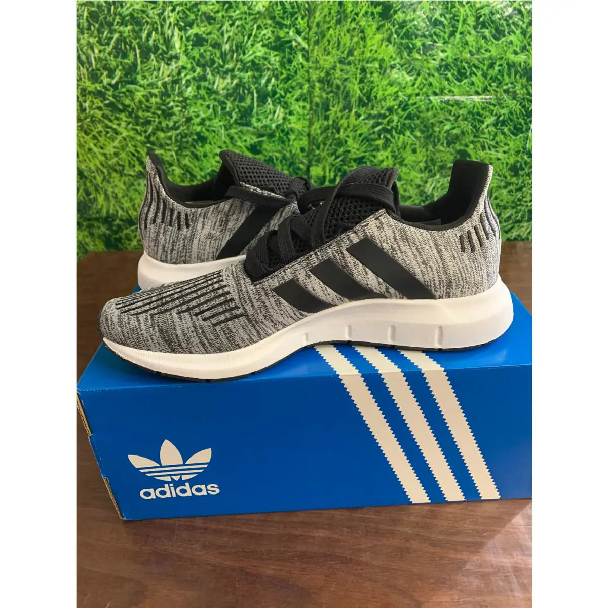 Adidas shoes - adidas Swift Run - Swift Run - White 1