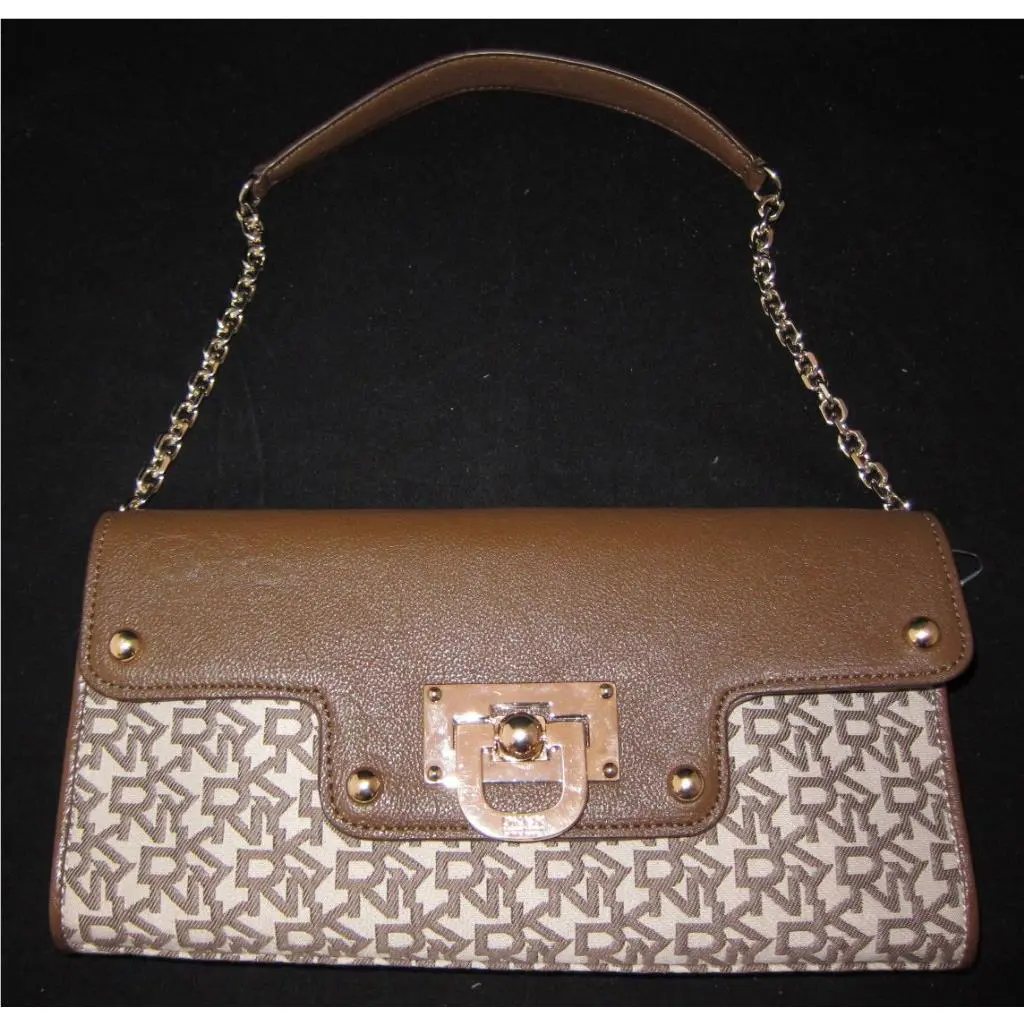 Dkny T C W/d Hardware Bag Purse Clutch Wristlet Sac
