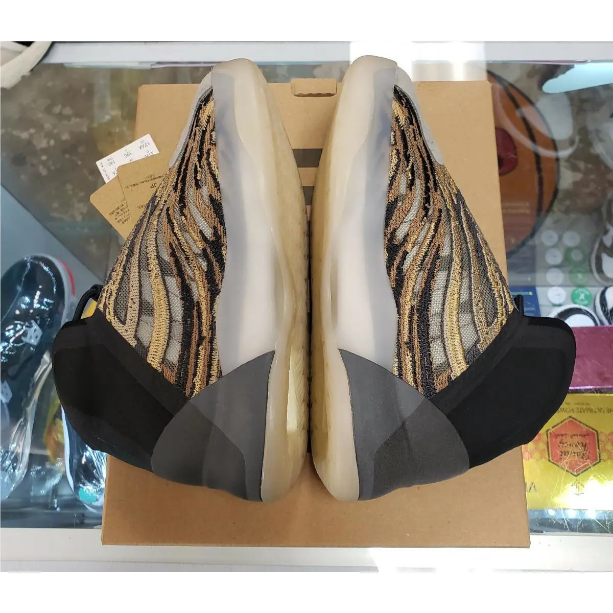 Adidas shoes - adidas Yeezy QNTM - Yeezy QNTM - Brown (UPC: 195735701893) 4