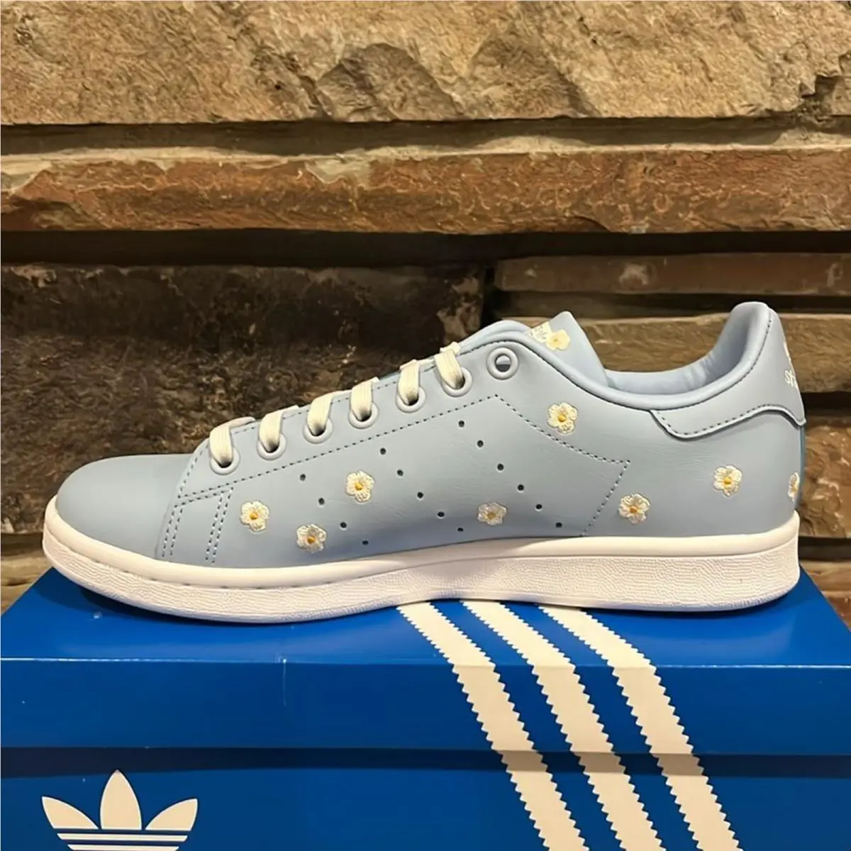 Adidas shoes - Blue 3
