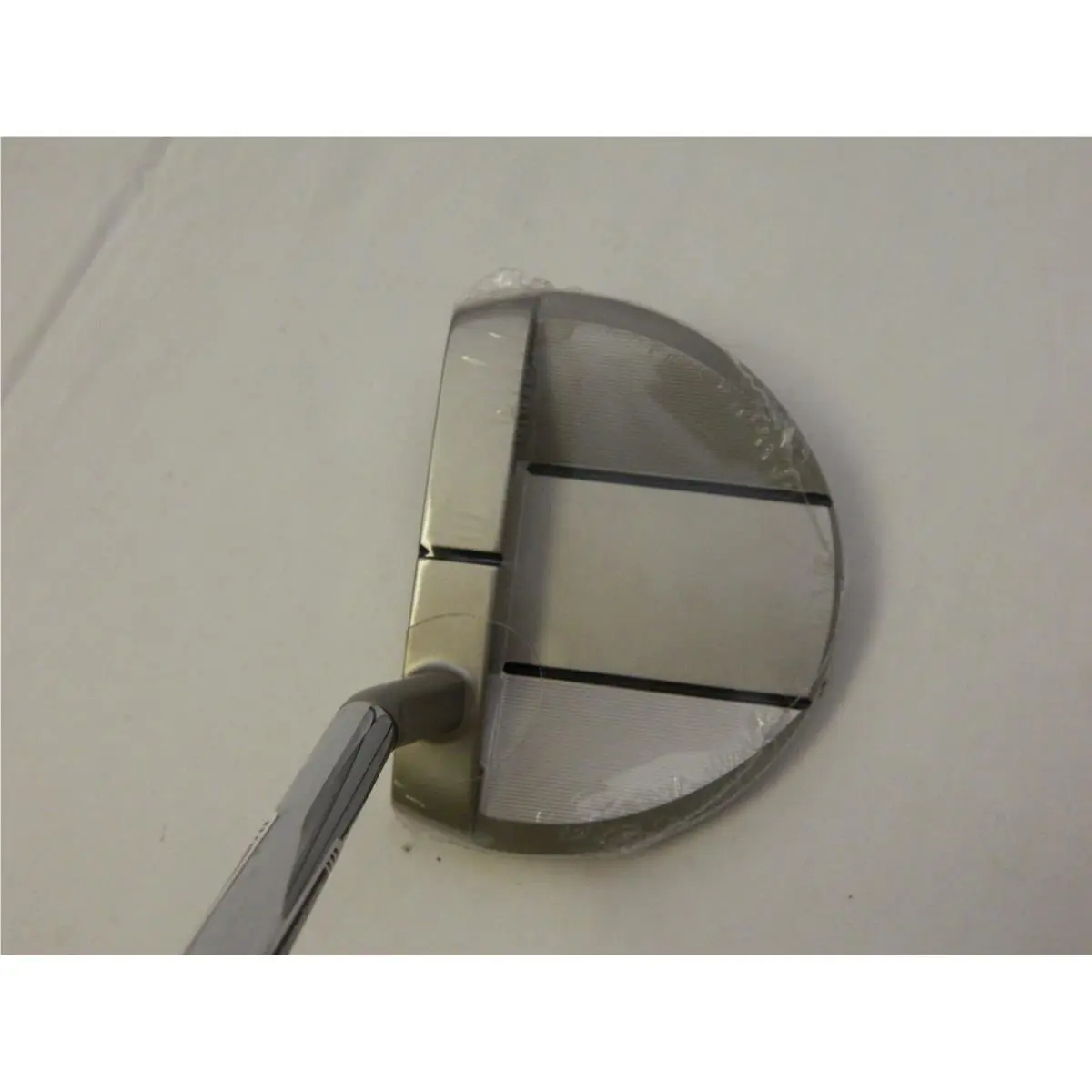 TaylorMade  - TP Reserve - Reserve - White 2