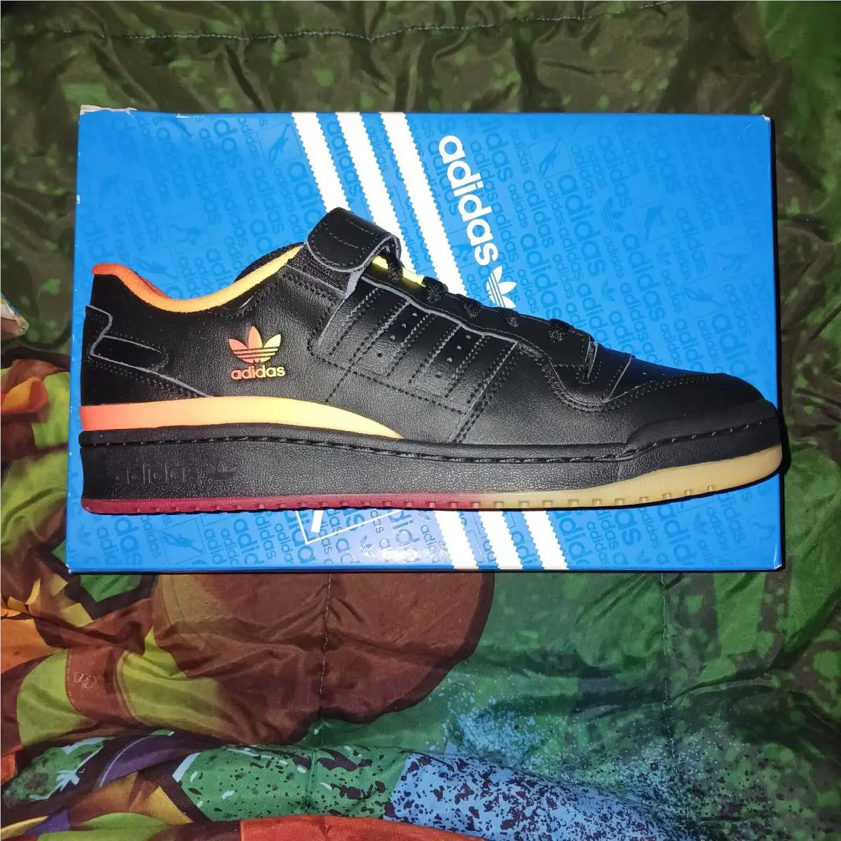 Adidas shoes - adidas Originals - Originals - FZ5891 - Black 3