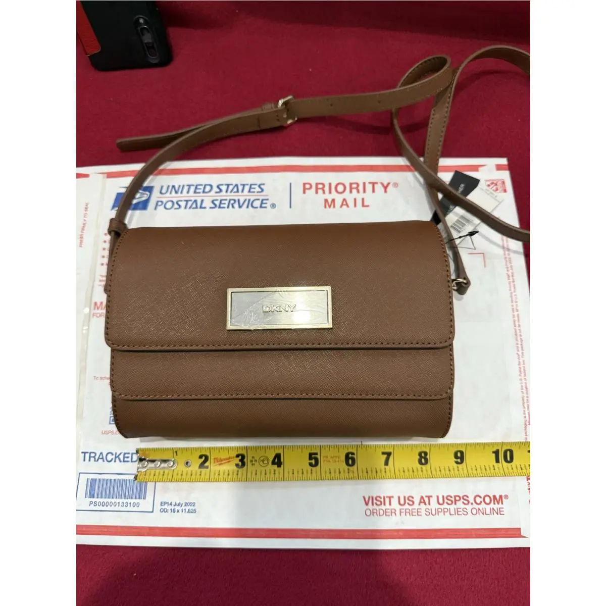 Designer Dkny Saffiano Leather Color:luggage Flap Purse Crossbody
