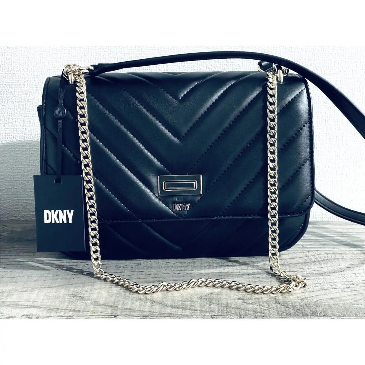 Dkny Quilted Shoulder Crossbody Bag W/ Flap Black Handbag