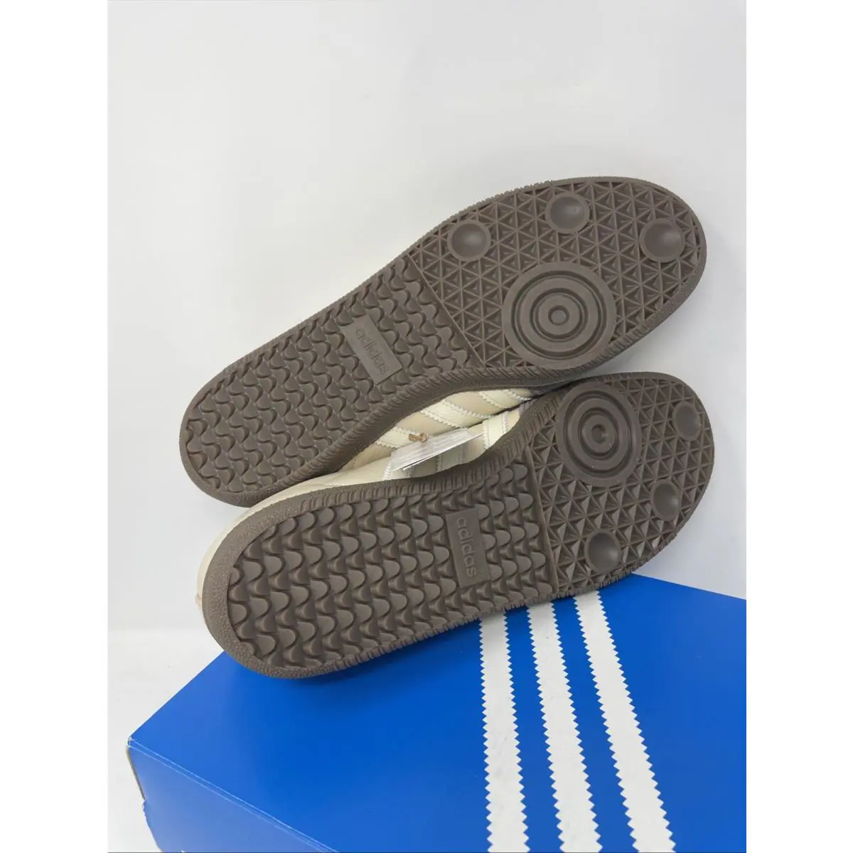 Adidas shoes - adidas Samba - Samba - JI4210 - Beige (UPC: 197609772565) 4