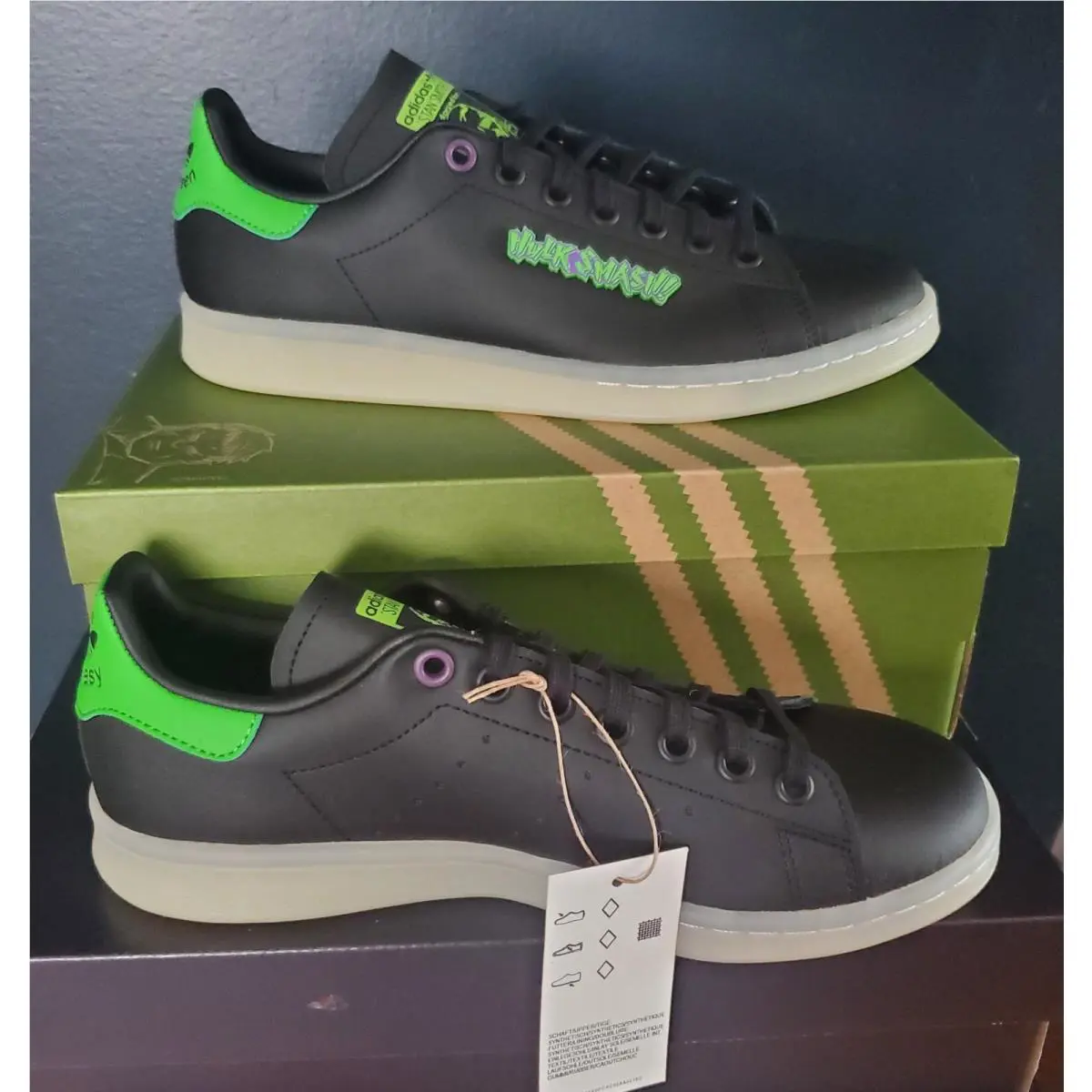 Adidas shoes - HULK SMASH - HULK SMASH - Core black/Pantone/Footwear white (UPC: 194817615660) 1