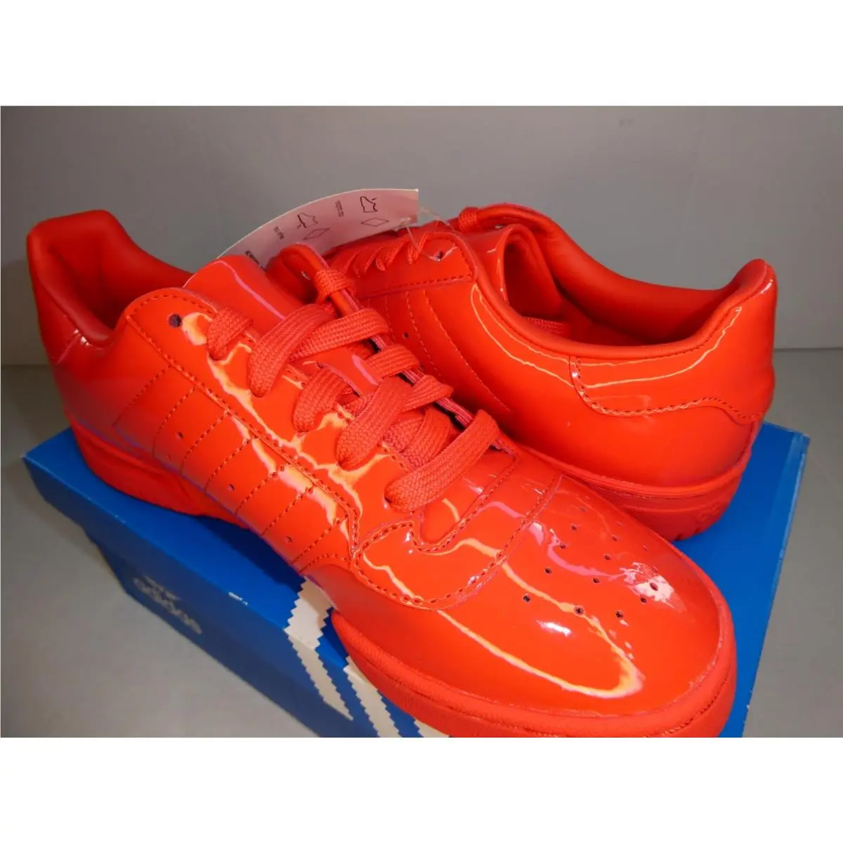 Adidas shoes - adidas Powerphase - Powerphase - FZ0230 - Red 12