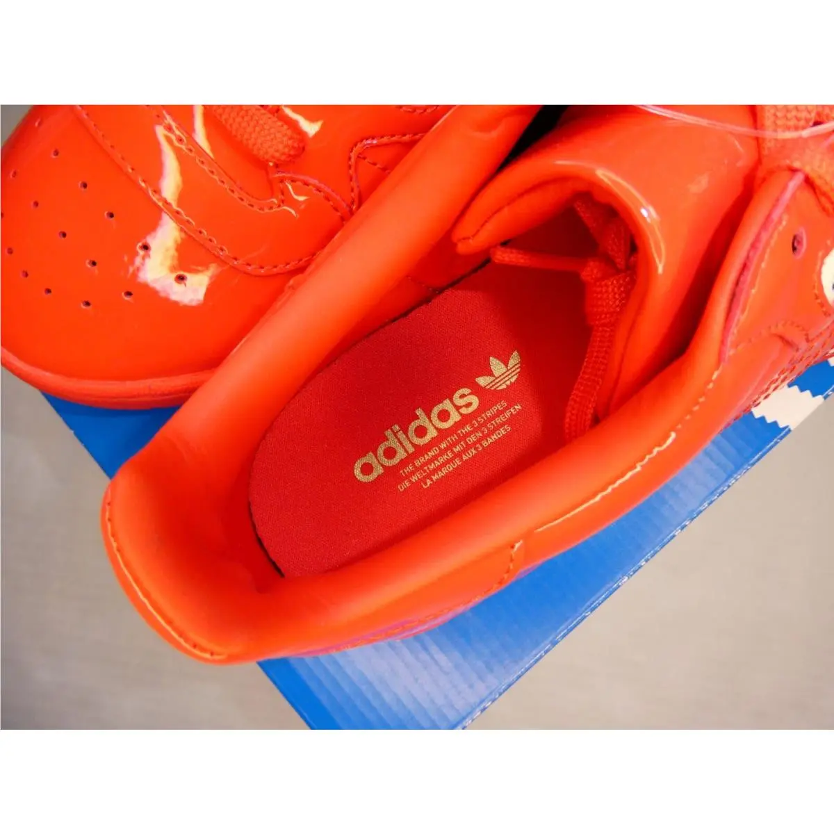 Adidas shoes - adidas Powerphase - Powerphase - FZ0230 - Red 15