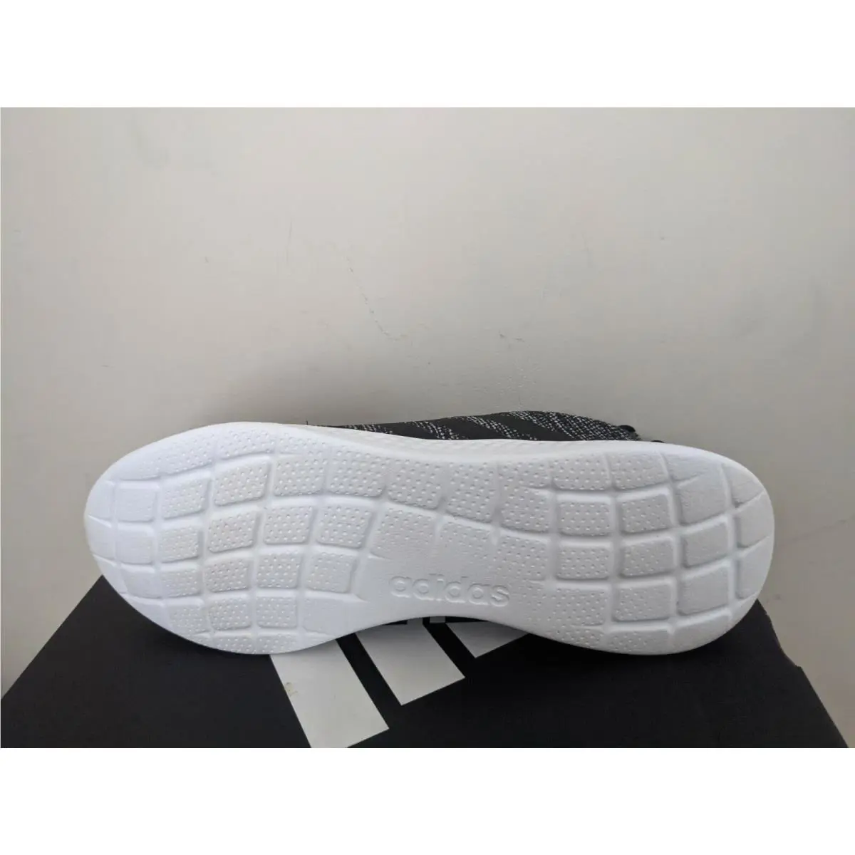 Adidas shoes - Core Black / Core Black / Cloud White 4
