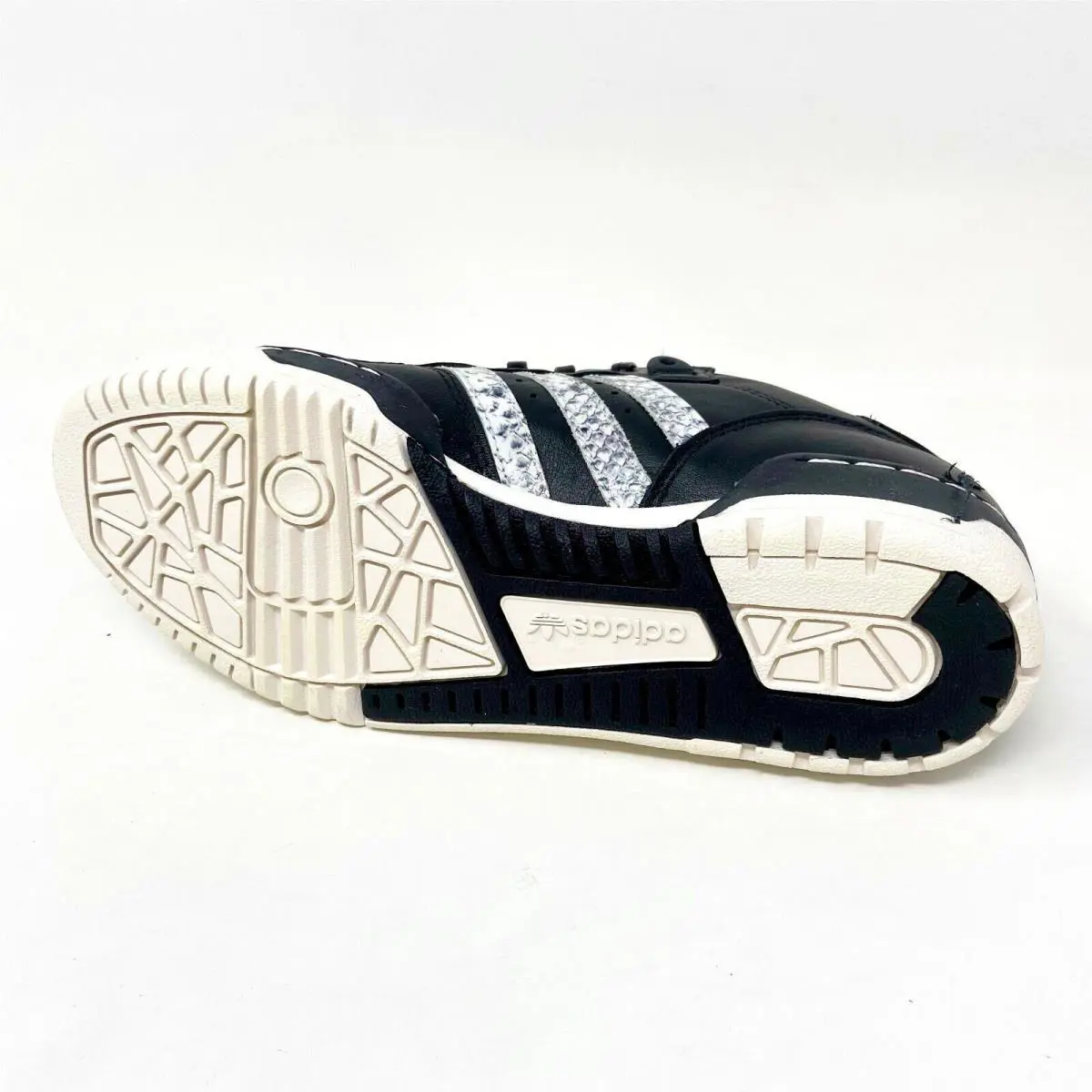 Adidas shoes - adidas Rivalry Low - Rivalry Low - B37112 - Black 3