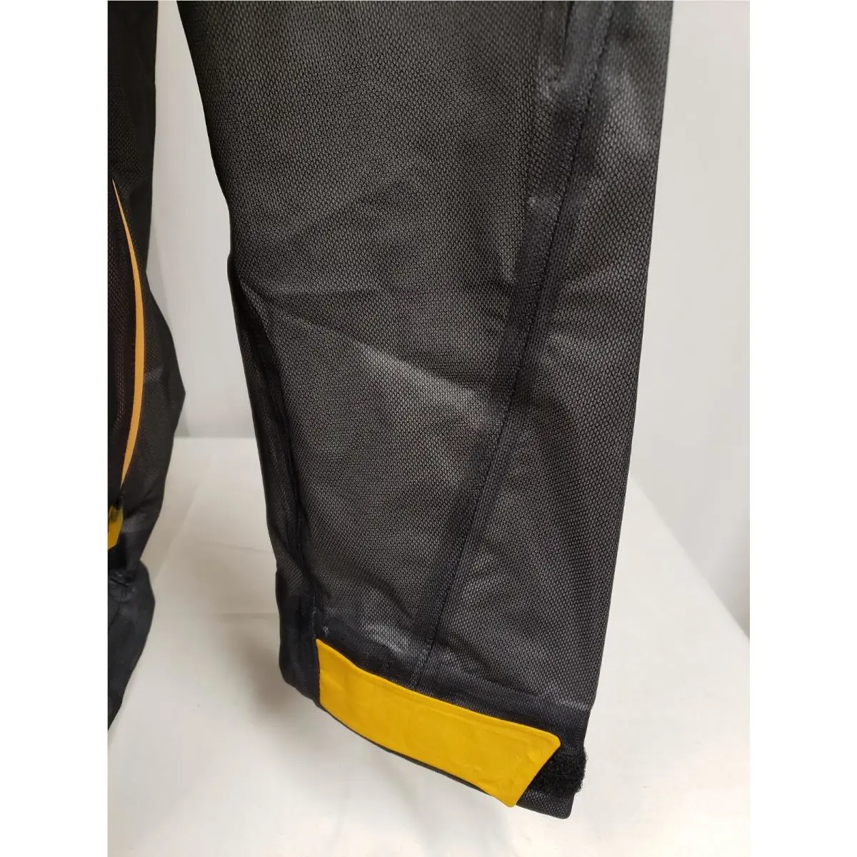 Adidas clothing - FT6885 - FT6885 - GoldBlack 3