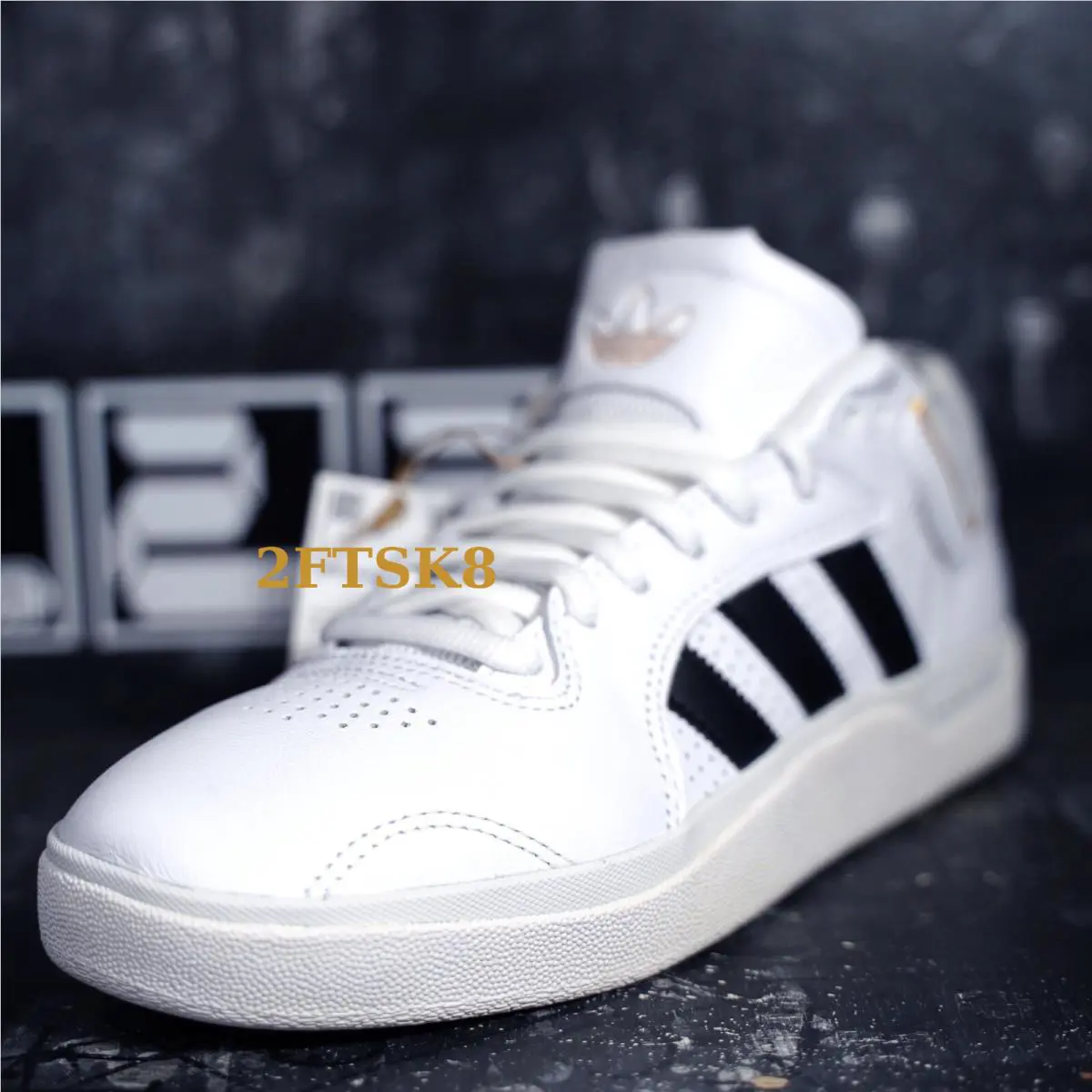 Adidas shoes - adidas Tyshawn - Tyshawn - White 2