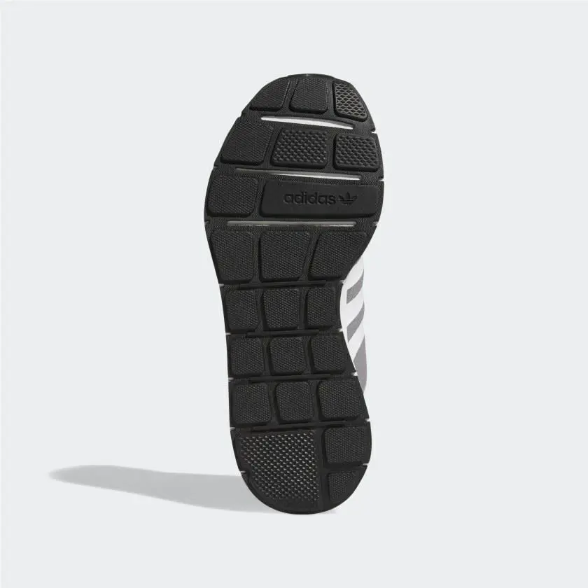 Adidas shoes - adidas Swift Run - Swift Run - Gray 9