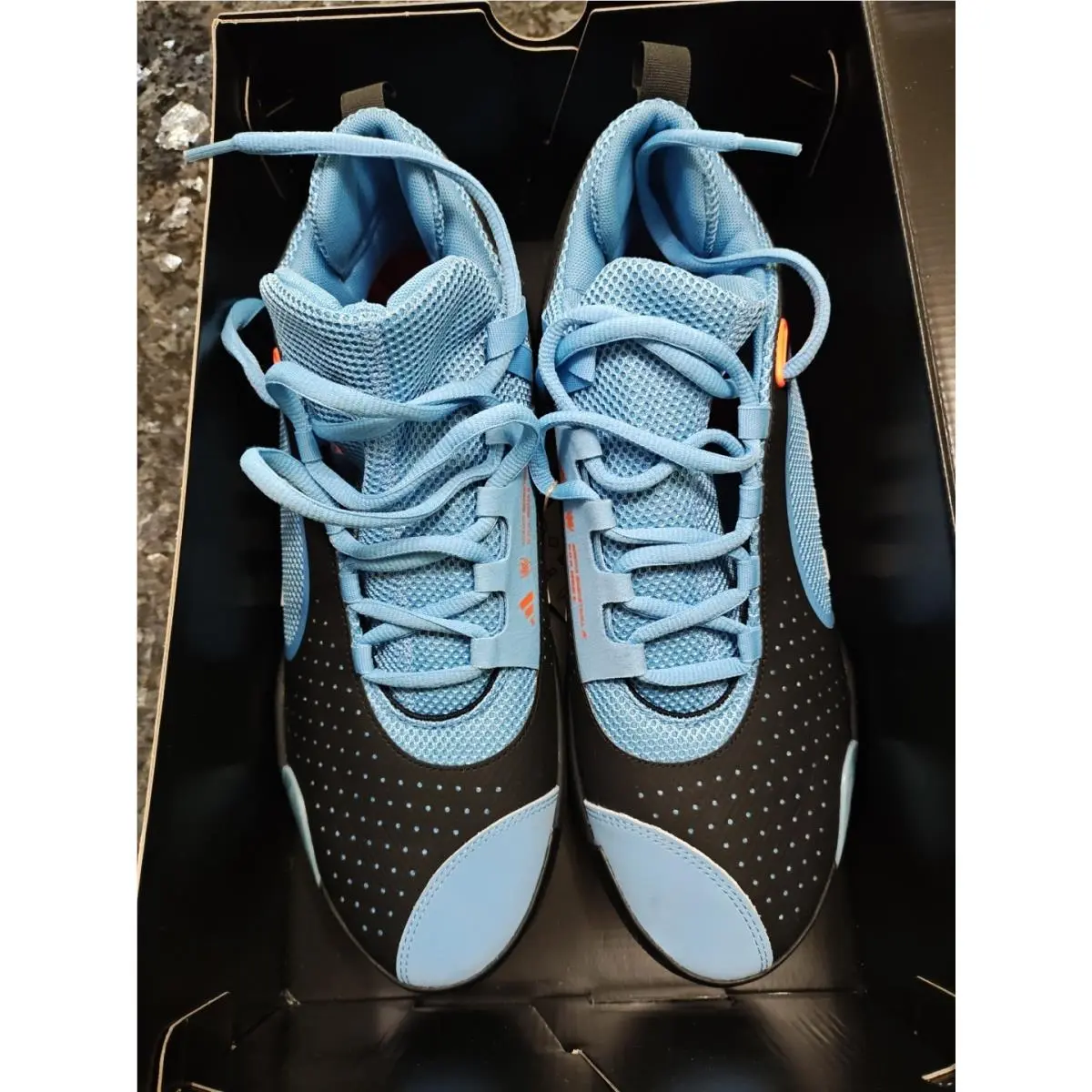 Adidas shoes - adidas D.O.N. Issue - Issue - IE8328 - Cblack,Ftwwht,Ltblue 3