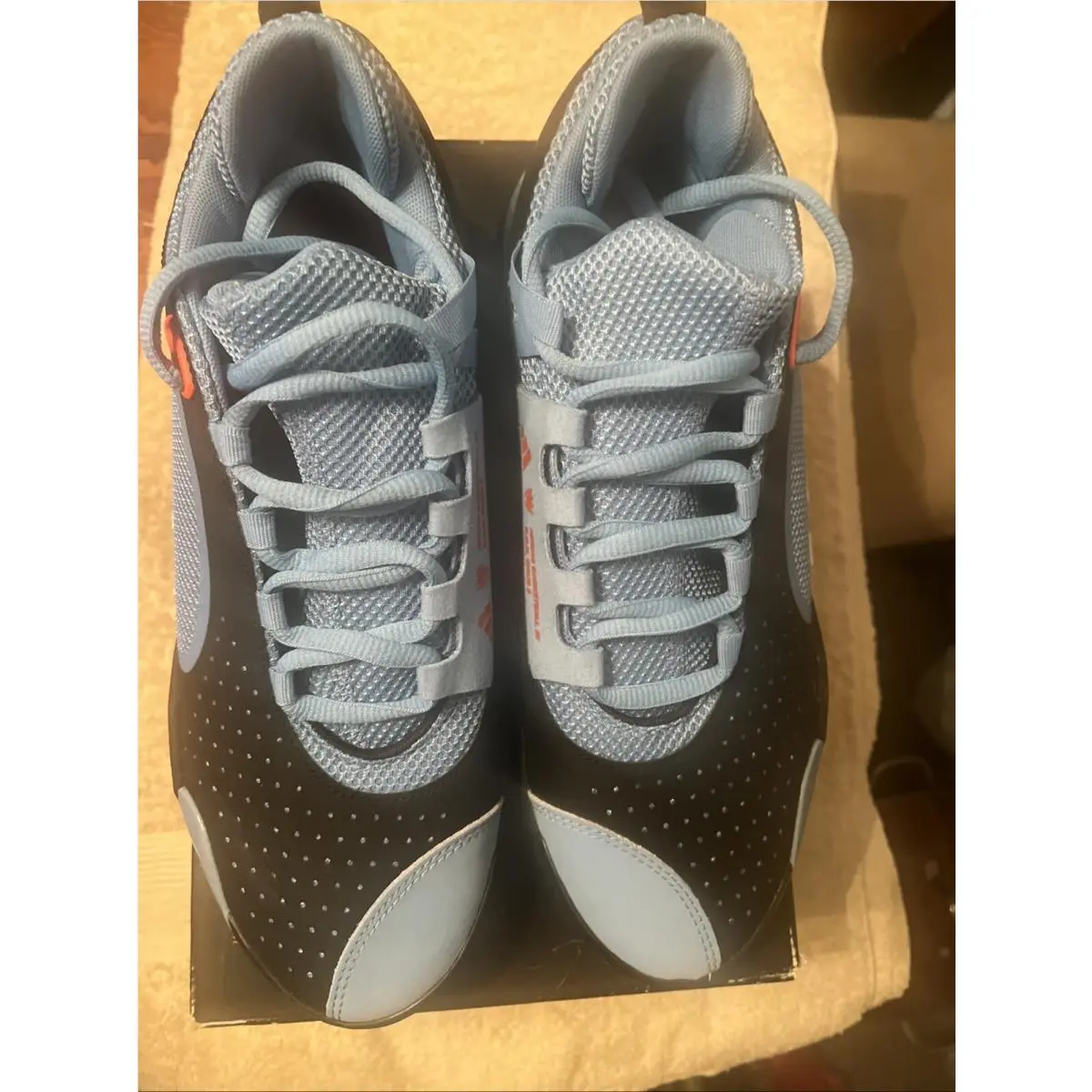 Adidas shoes - adidas D.O.N. Issue - Issue - IE8328 - Cblack,Ftwwht,Ltblue 3