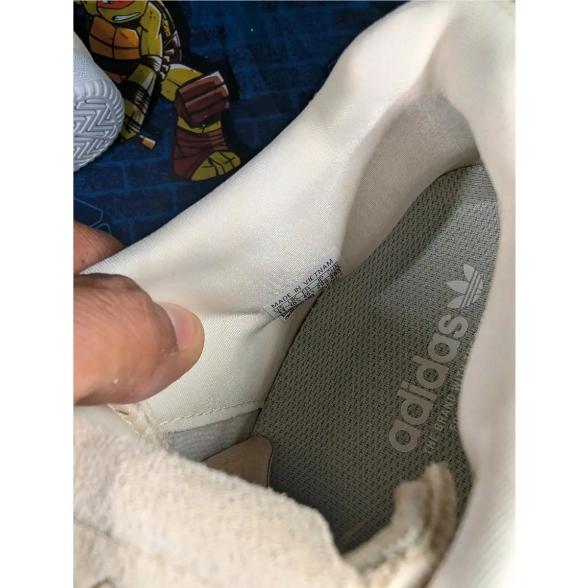 Adidas shoes - adidas Tyshawn - Tyshawn - GW3169 - Beige 7