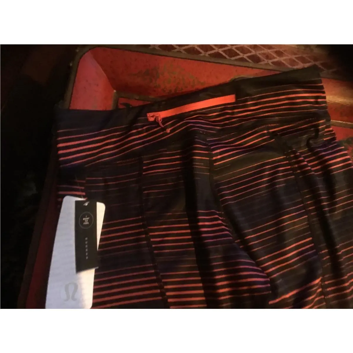 Lululemon clothing - DSJU/BLACK 2