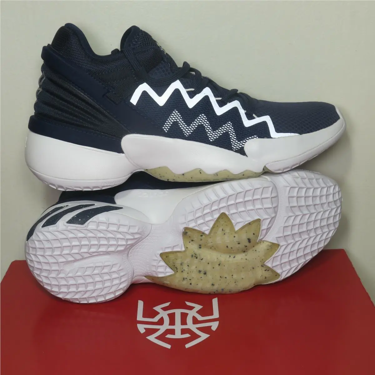Adidas shoes - adidas D.O.N. Issue - Issue - FW8516 - Blue (UPC: 191532516180) 2
